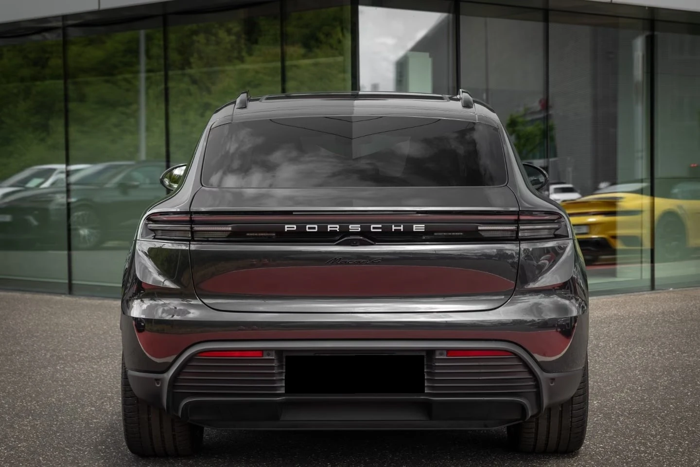 Porsche Macan 4 / ELECTRIC SPORT SOUND / PANO / AIR /  | Mobile.bg � ����������� 5