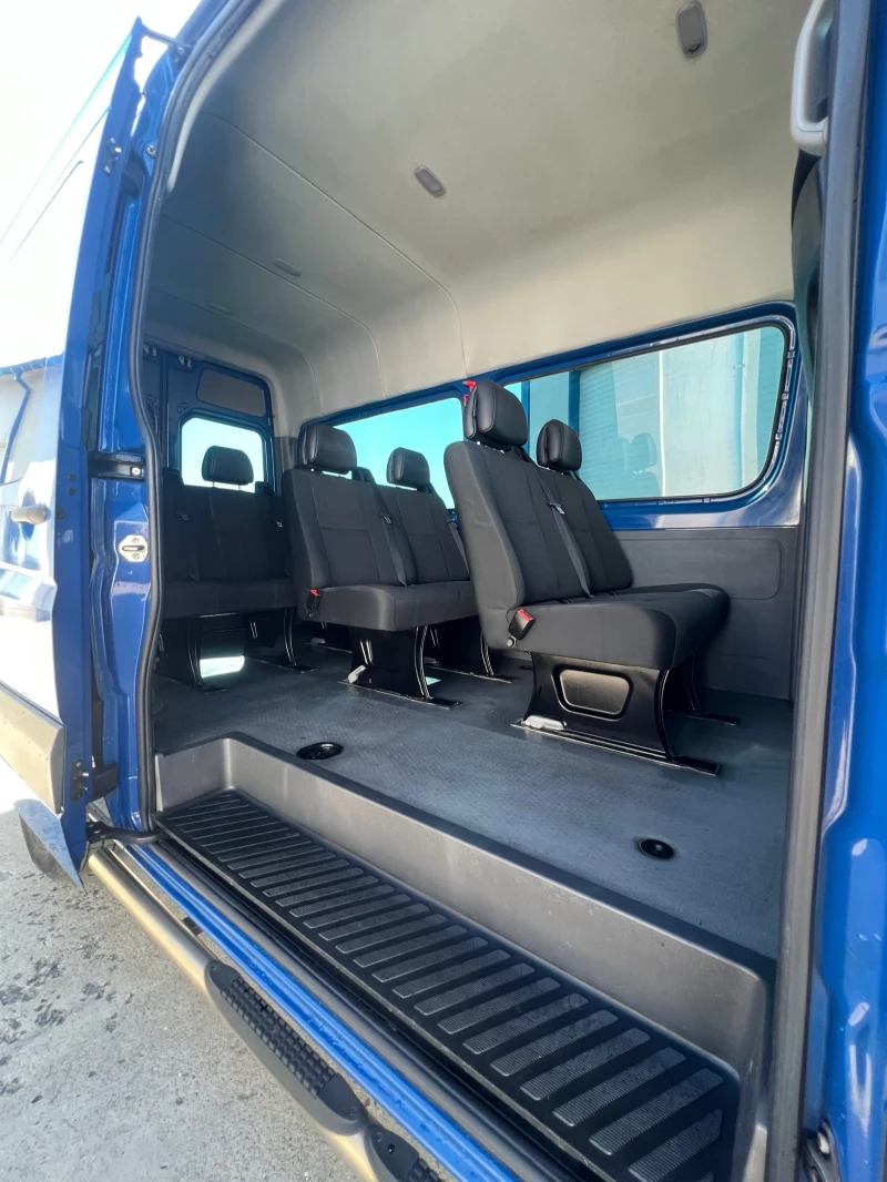 Mercedes-Benz Sprinter 313 8 + 1места / Климатроник , снимка 12 - Бусове и автобуси - 50079732