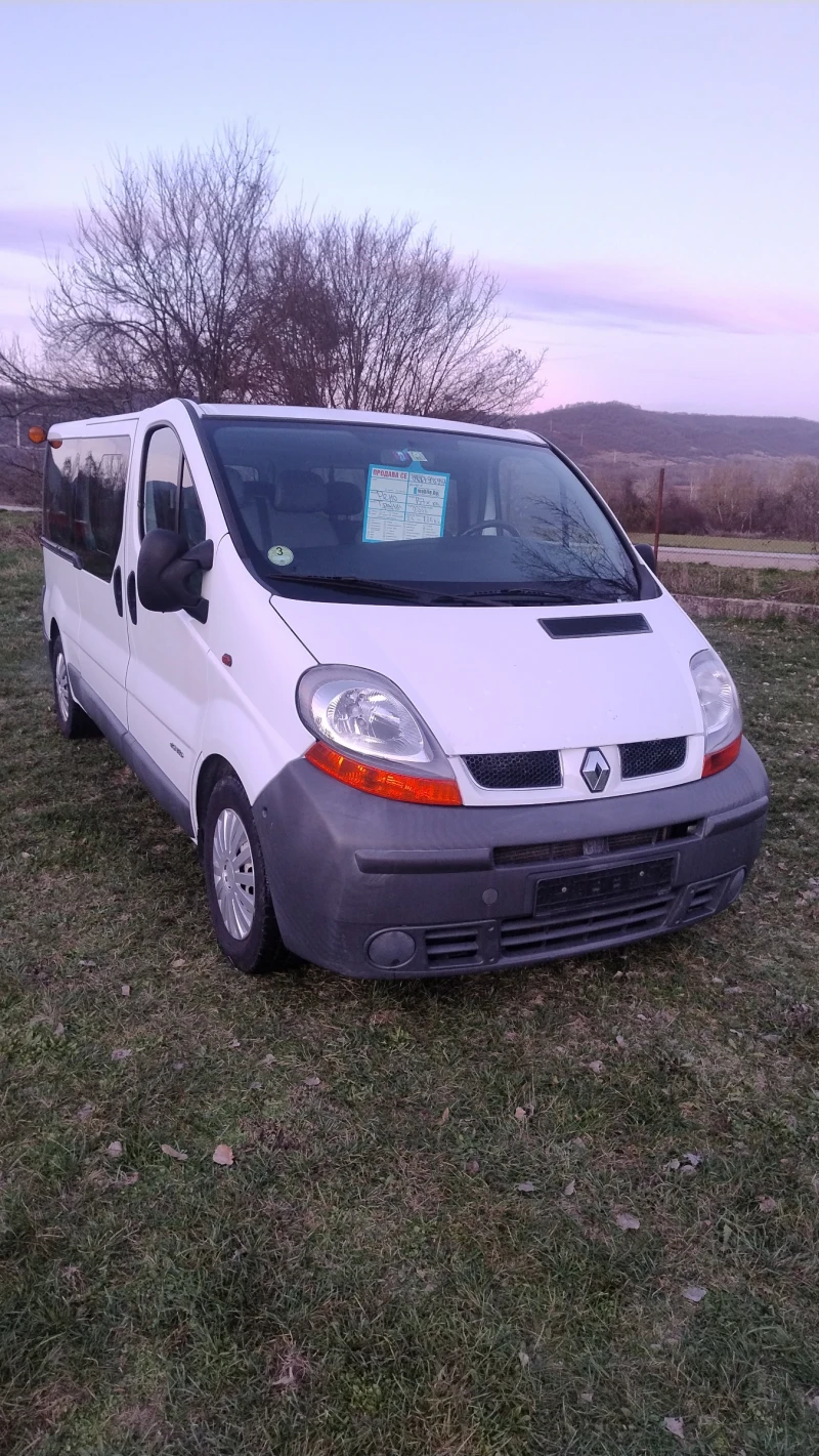 Renault Trafic 2.5CDTI-157000 km, снимка 2 - Бусове и автобуси - 52872005
