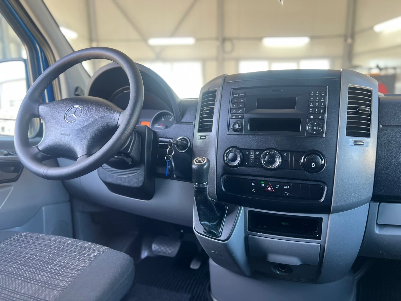 Mercedes-Benz Sprinter 313 8 + 1 /   | Mobile.bg   17