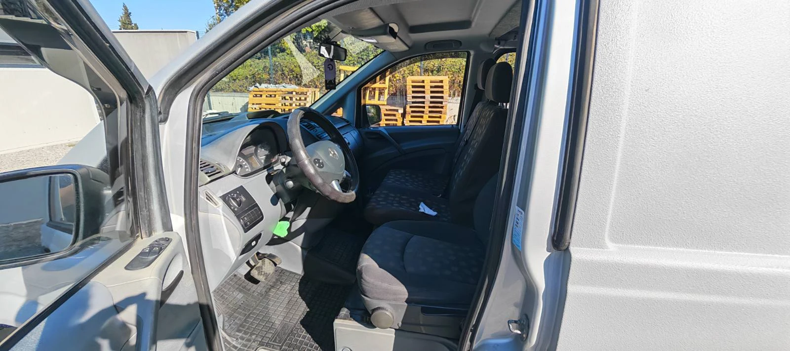 Mercedes-Benz Vito, снимка 9 - Бусове и автобуси - 56390033