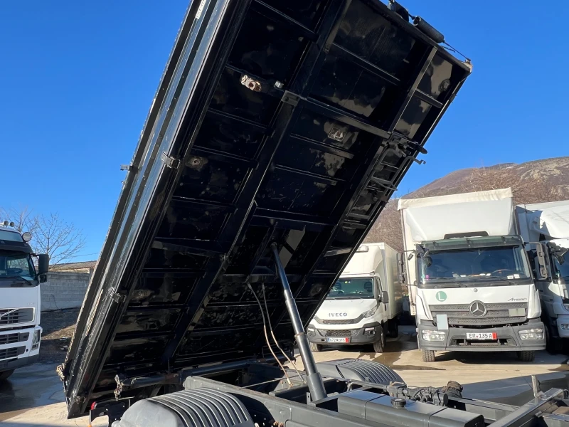 Mercedes-Benz Atego 818   САМОСВАЛ , EURO6 , 109.000км , KATO НОВ , снимка 5 - Камиони - 48727008