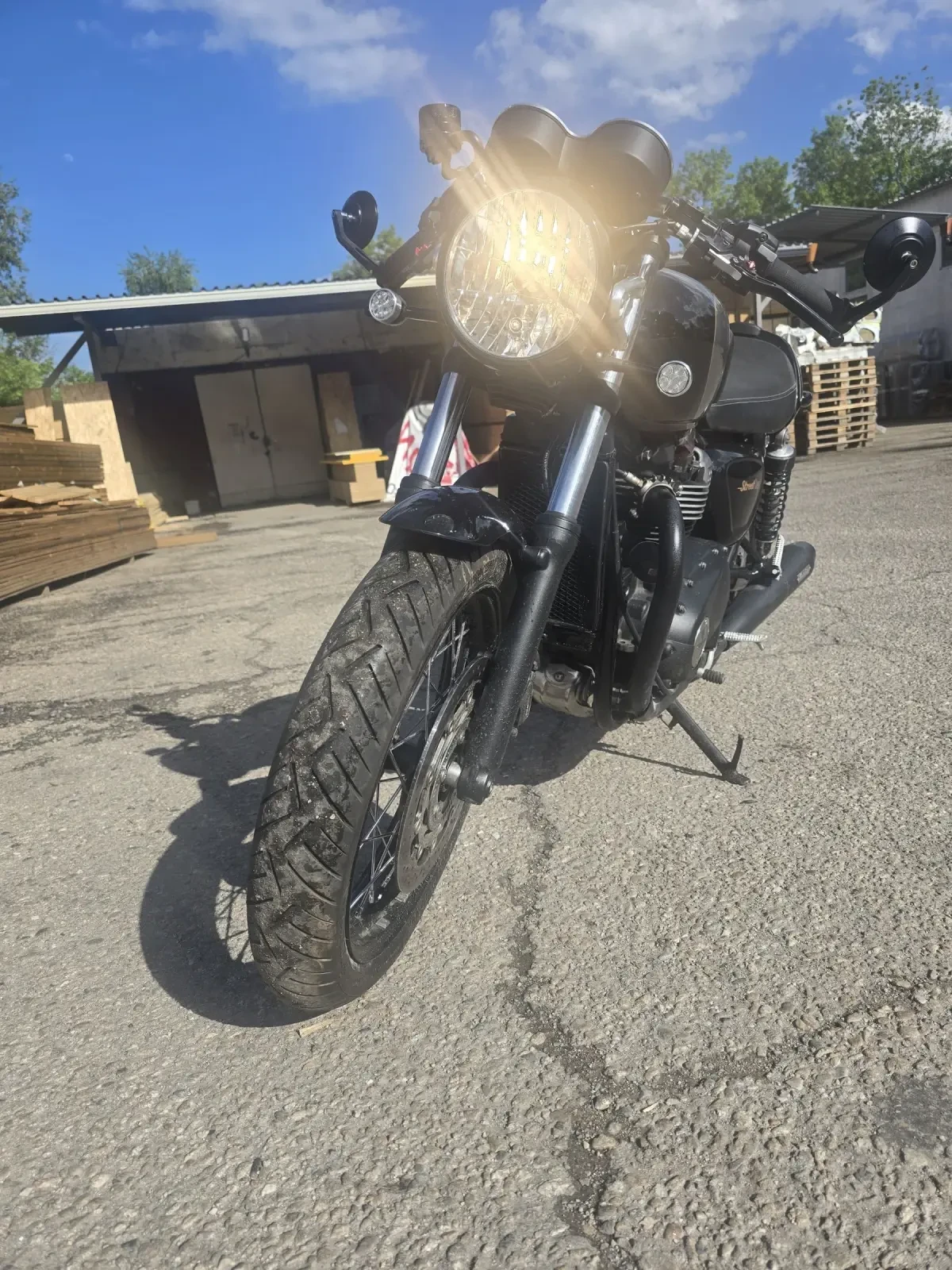 Triumph Street Twin STREET CUP 900 - изображение 2