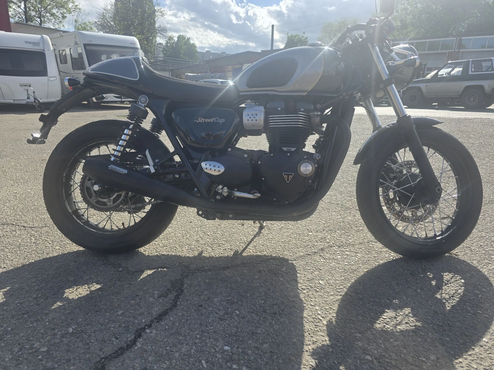 Triumph Street Twin STREET CUP 900 - изображение 4