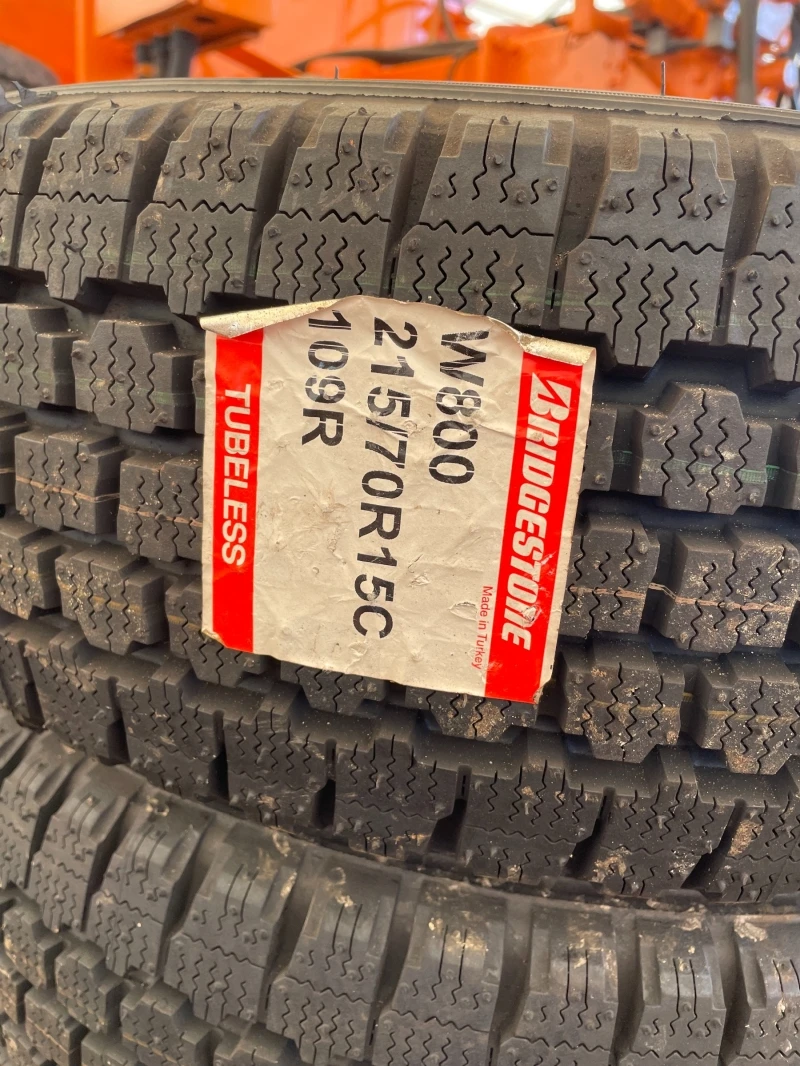 Гуми Всесезонни 225/70R15, снимка 9 - Гуми и джанти - 37285605