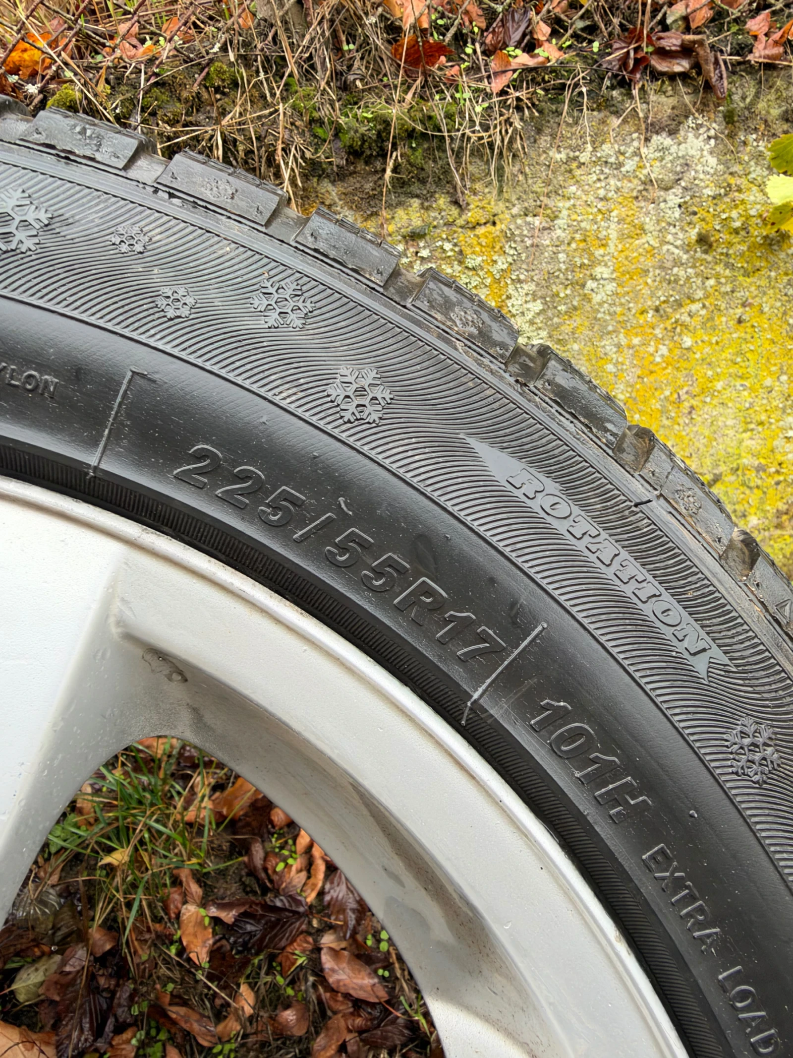 Гуми с джанти 225/55R17, снимка 3 - Гуми и джанти - 56735358