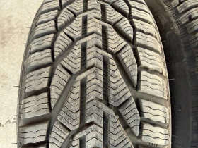 Гуми Зимни 215/55R16, снимка 4 - Гуми и джанти - 53261594