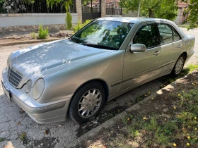 Mercedes-Benz E 200 Kompressor, снимка 3