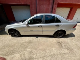 Mercedes-Benz C 220, снимка 2
