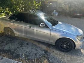 Mercedes-Benz C 220, снимка 3