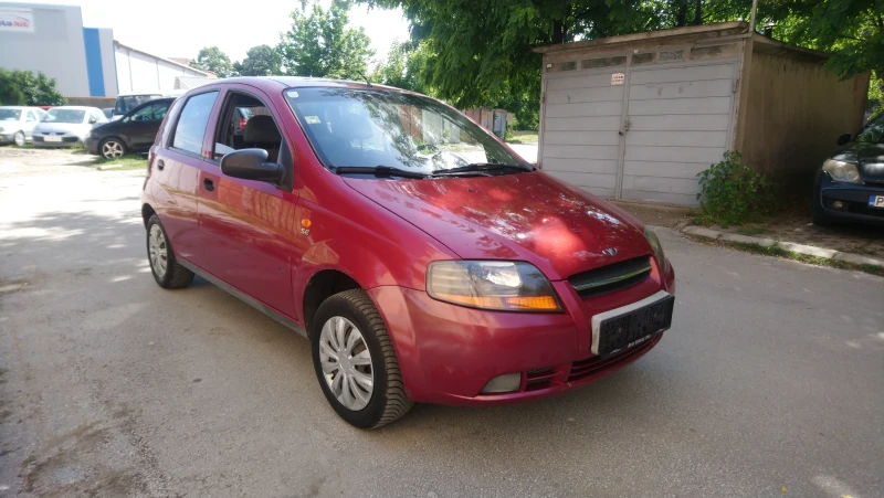 Daewoo Kalos 1.3 бензин клима Топ състояние , снимка 1 - Автомобили и джипове - 47429508