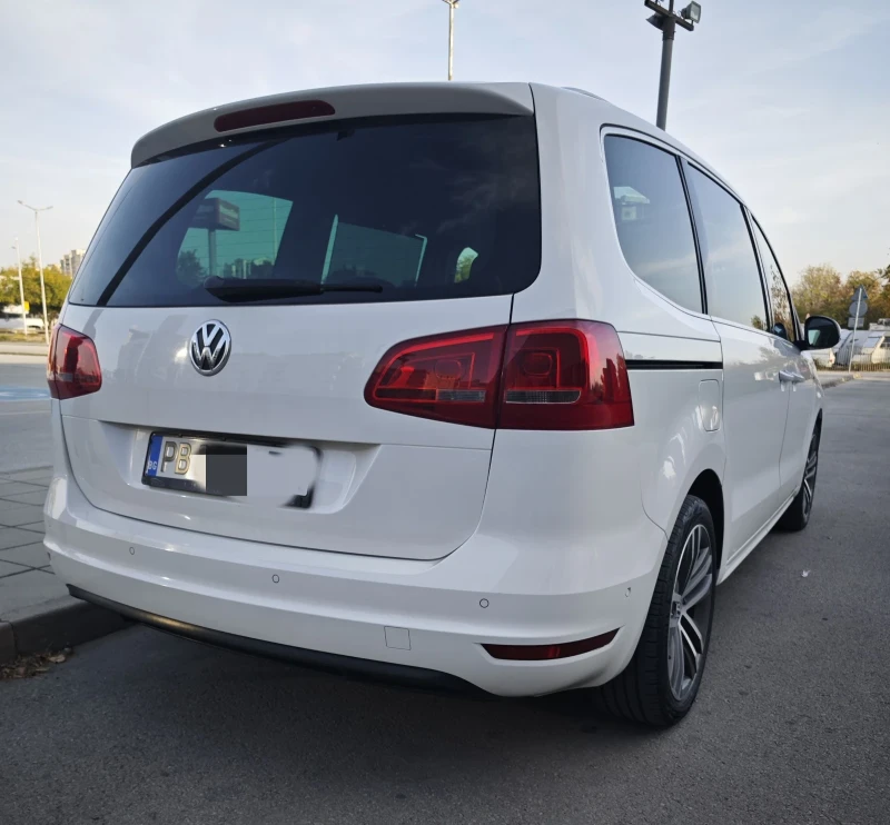 VW Sharan 177к.с.* * АВТОМАТ* ПЕЧКА* САМОПАРКИРАНЕ* KEYLESS , снимка 4 - Автомобили и джипове - 49542516