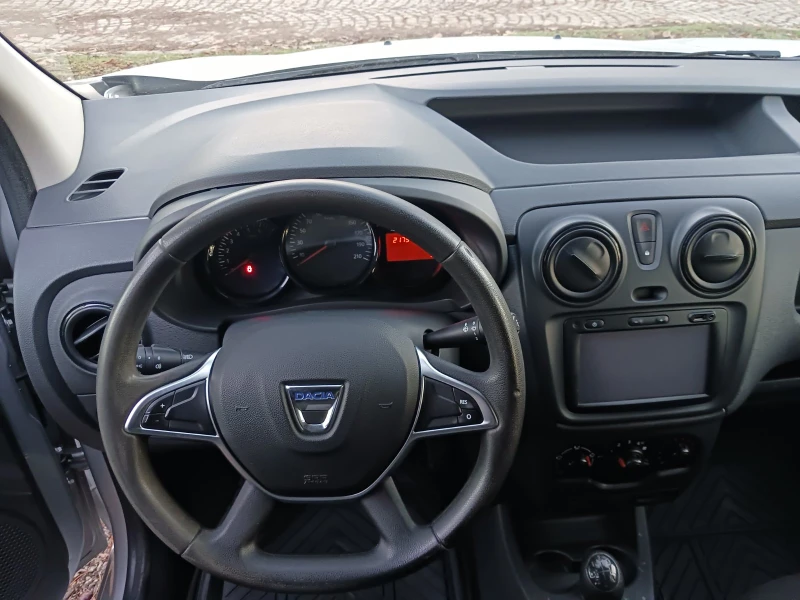 Dacia Dokker 1.5 dci, снимка 13 - Автомобили и джипове - 48522099