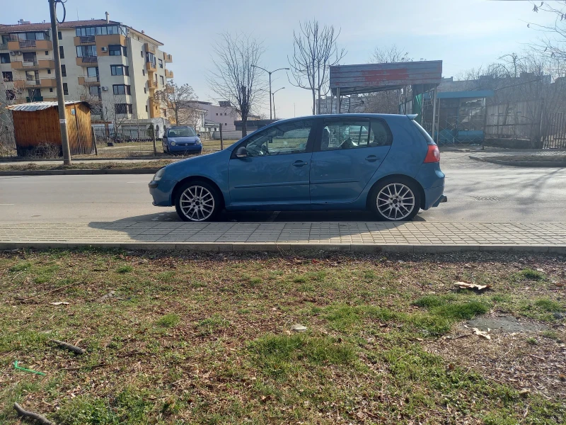 VW Golf 2.0tdi, снимка 7 - Автомобили и джипове - 49130493