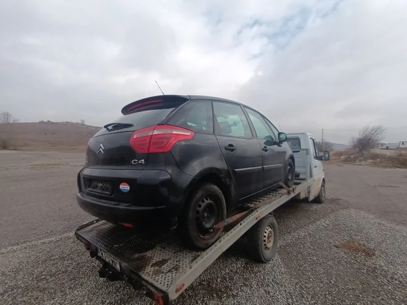 Citroen C4 Picasso 1.6хди, снимка 8 - Автомобили и джипове - 49271125