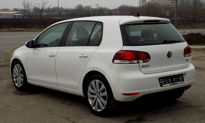 VW Golf 1.4TSi/160к/DSG/HIGHLINE/КОЖА/NAVi/85х. км, снимка 4 - Автомобили и джипове - 49305756