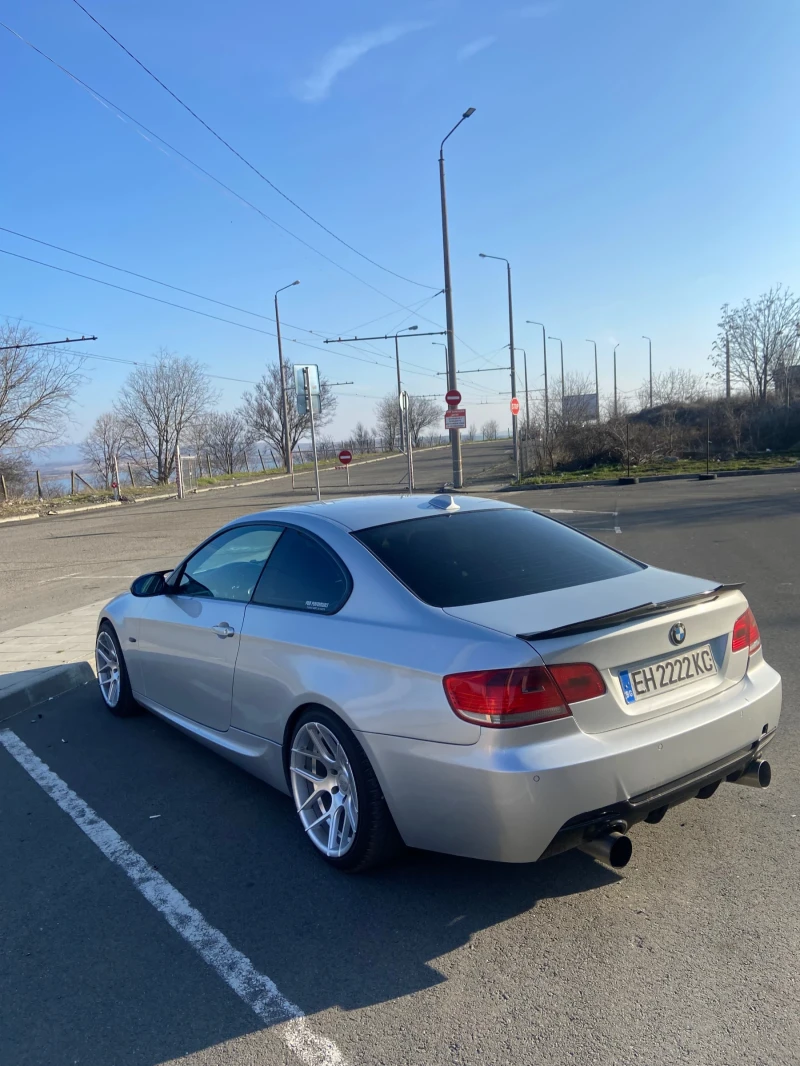 BMW 330, снимка 3 - Автомобили и джипове - 49318924