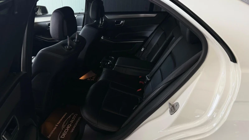 Mercedes-Benz E 350 6.3 AMG ПАКЕТ ТОП СЪСТОЯНИЕ, снимка 9 - Автомобили и джипове - 50808423