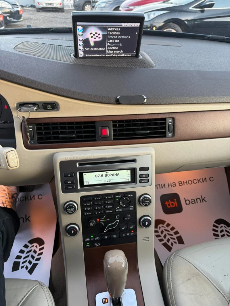 Volvo Xc70 2.4D5  163к.с  AWD Швейцария , снимка 13 - Автомобили и джипове - 52846868