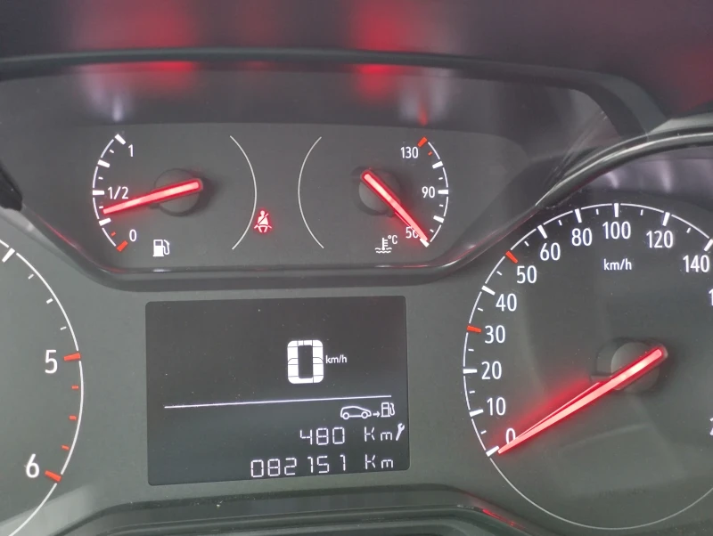 Opel Combo 1.6 hdi, снимка 13 - Автомобили и джипове - 53184989