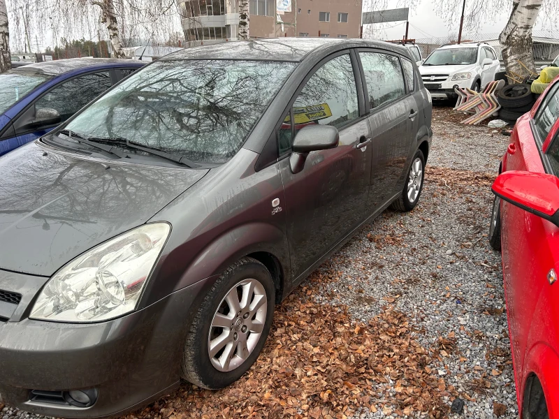 Toyota Corolla verso 2.0-116к., снимка 2 - Автомобили и джипове - 53462385