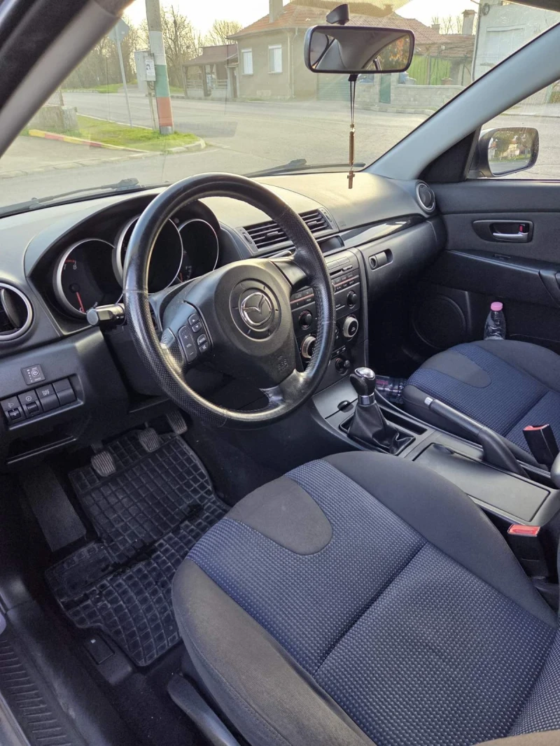 Mazda 3, снимка 10 - Автомобили и джипове - 53539410