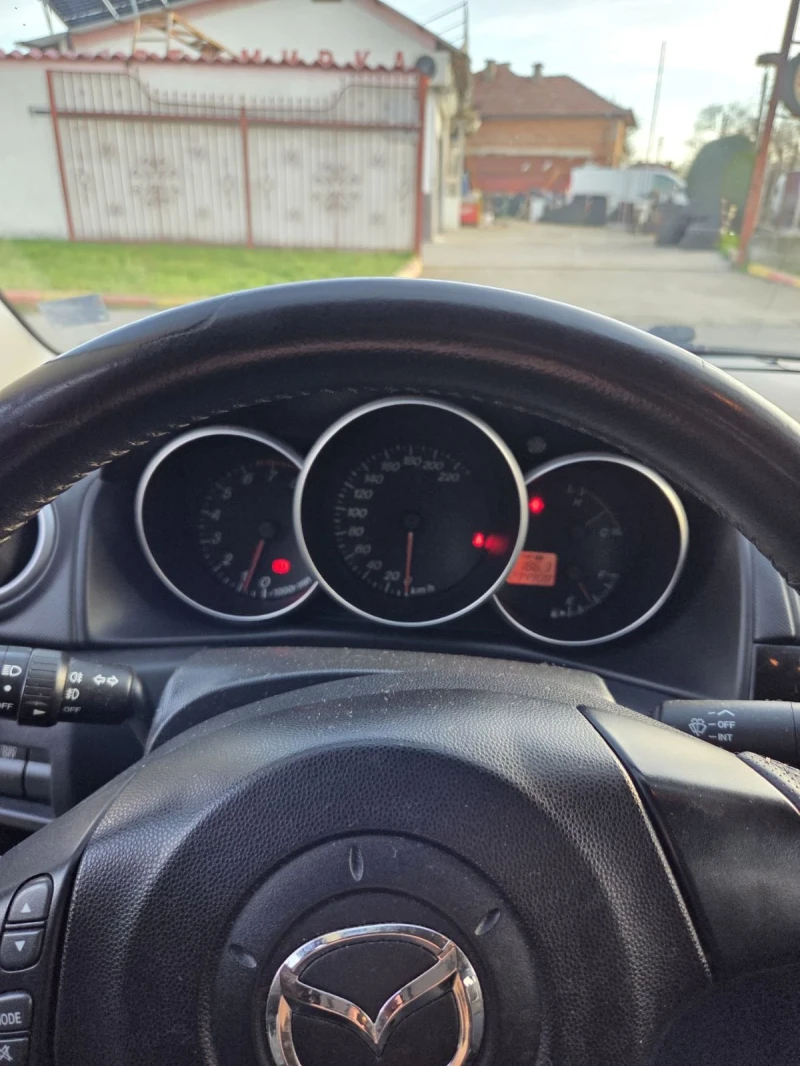 Mazda 3, снимка 11 - Автомобили и джипове - 53539410