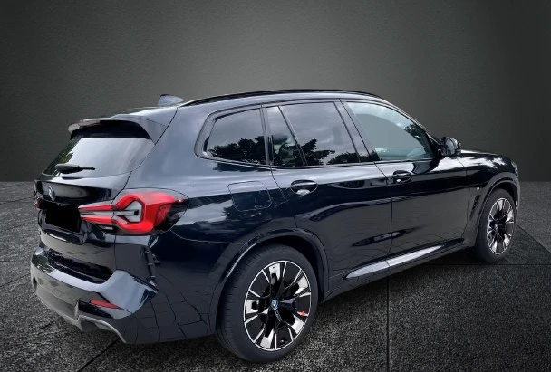 BMW iX3 = M-Sport = Shadow Line Гаранция - изображение 2