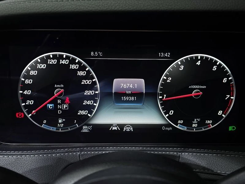 Mercedes-Benz S 560 4.0 176980 Automatic, снимка 8 - Автомобили и джипове - 55837284