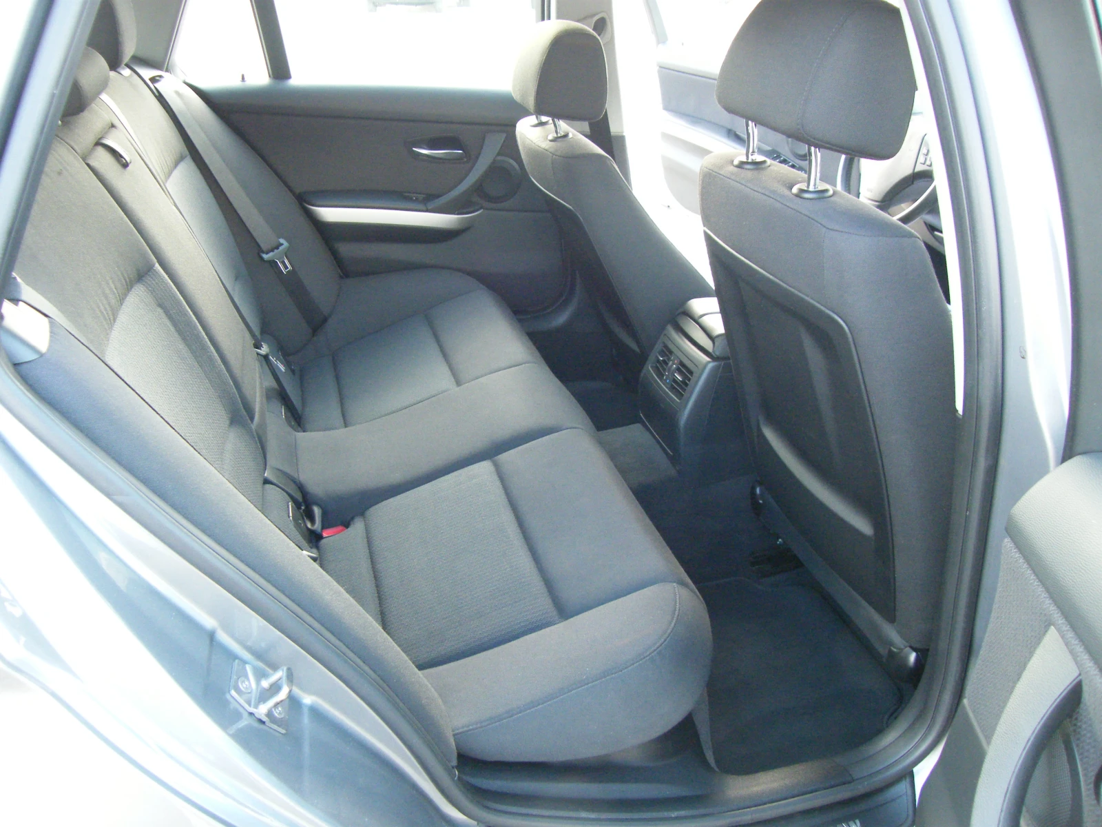 BMW 320 2.0D 184k.s. FACELIFT | Mobile.bg   14