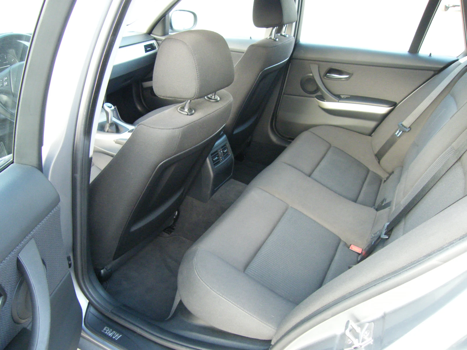 BMW 320 2.0D 184k.s. FACELIFT | Mobile.bg   12