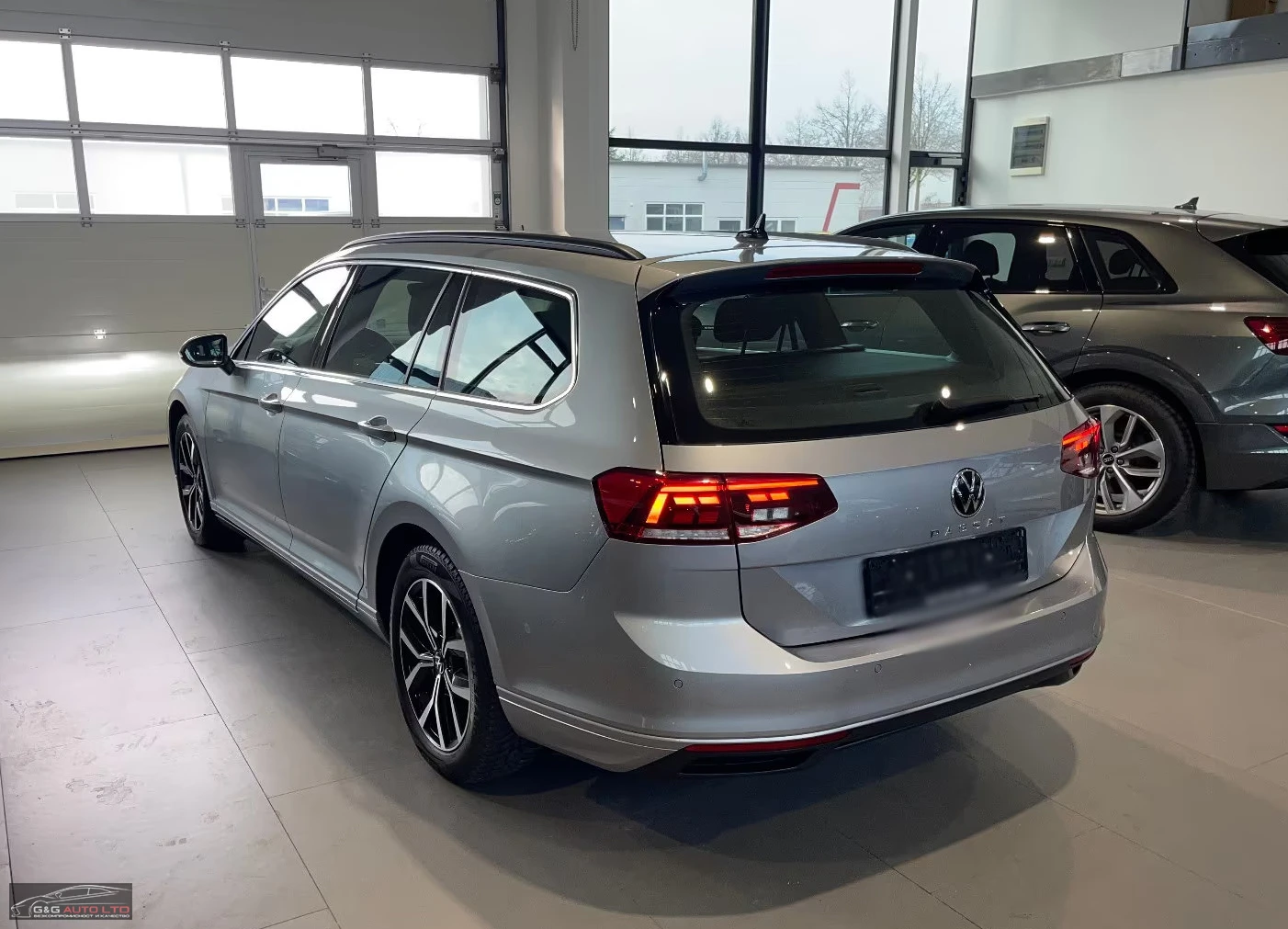 VW Passat 2.0TDI/BUSINESS/200HP/DSG/ACC/LED/CAM/CARPLAY/286f - изображение 3