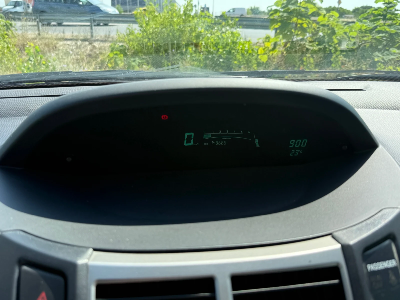 Toyota Yaris 1.4D4D | Mobile.bg — изображение 12