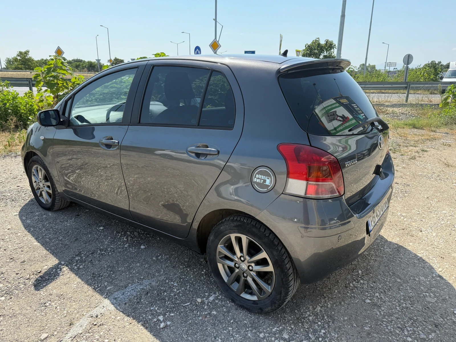 Toyota Yaris 1.4D4D - изображение 6