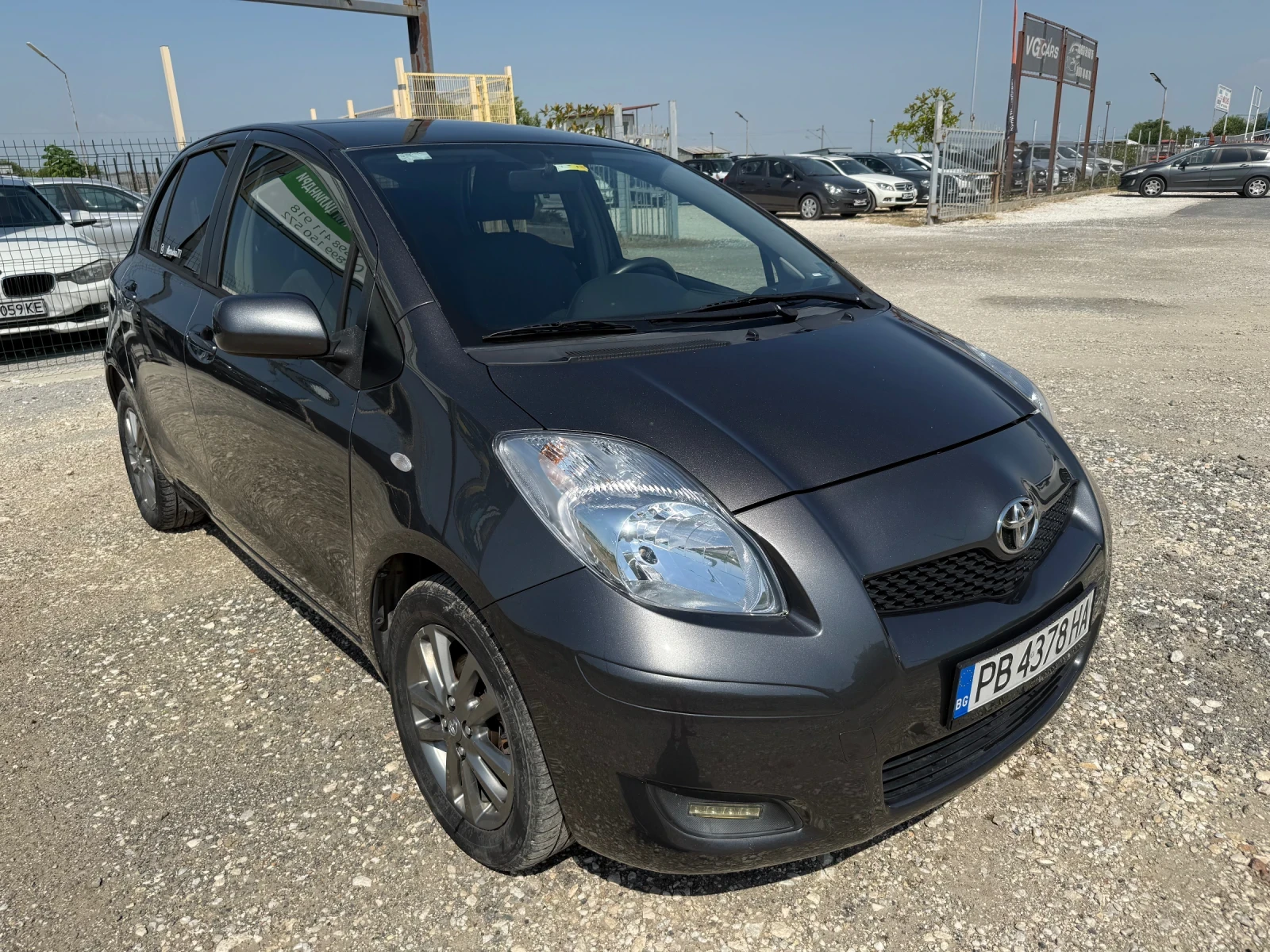 Toyota Yaris 1.4D4D - изображение 3