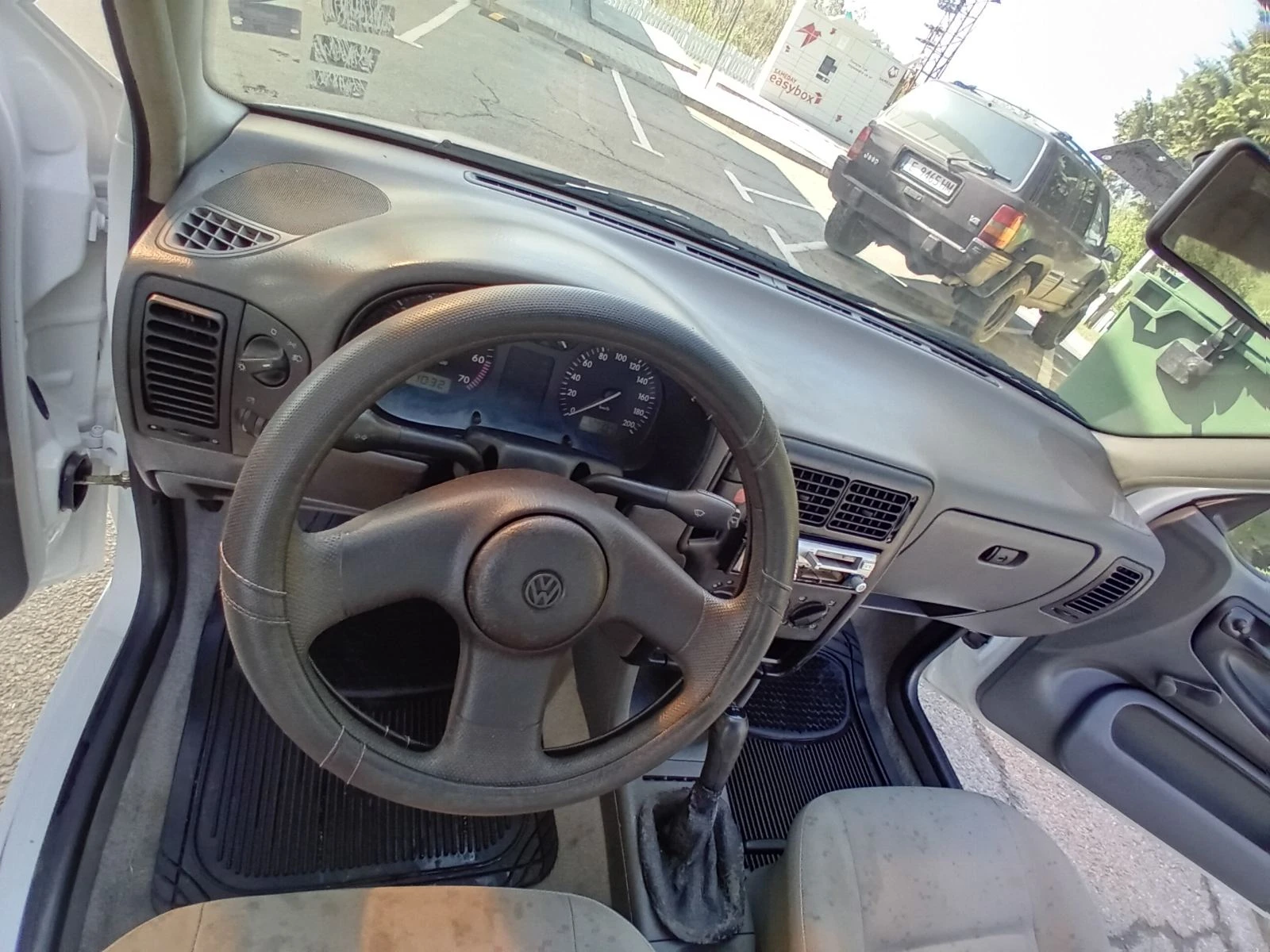 VW Polo 1.4 - изображение 10