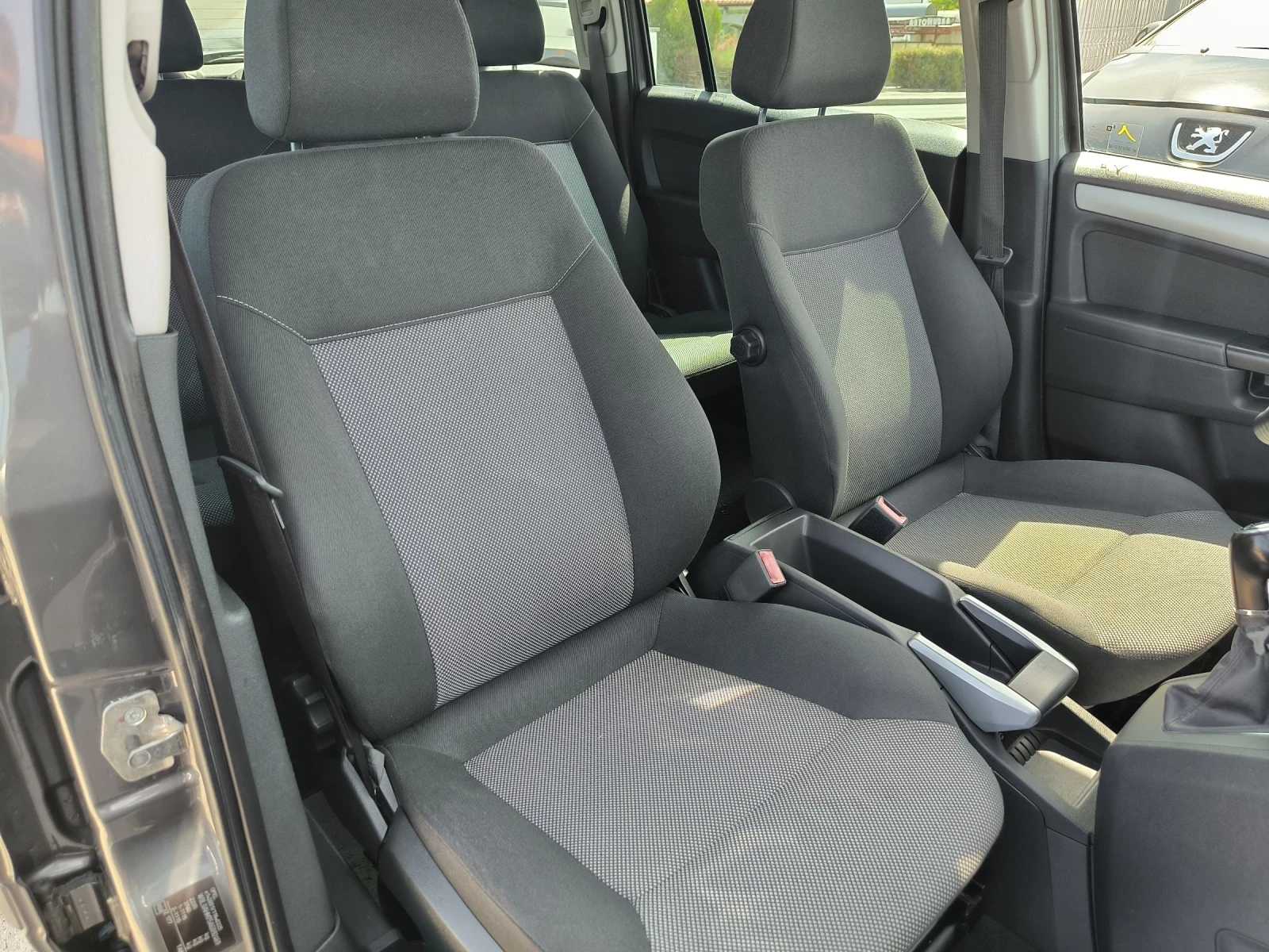 Opel Zafira 1.9TD - изображение 8