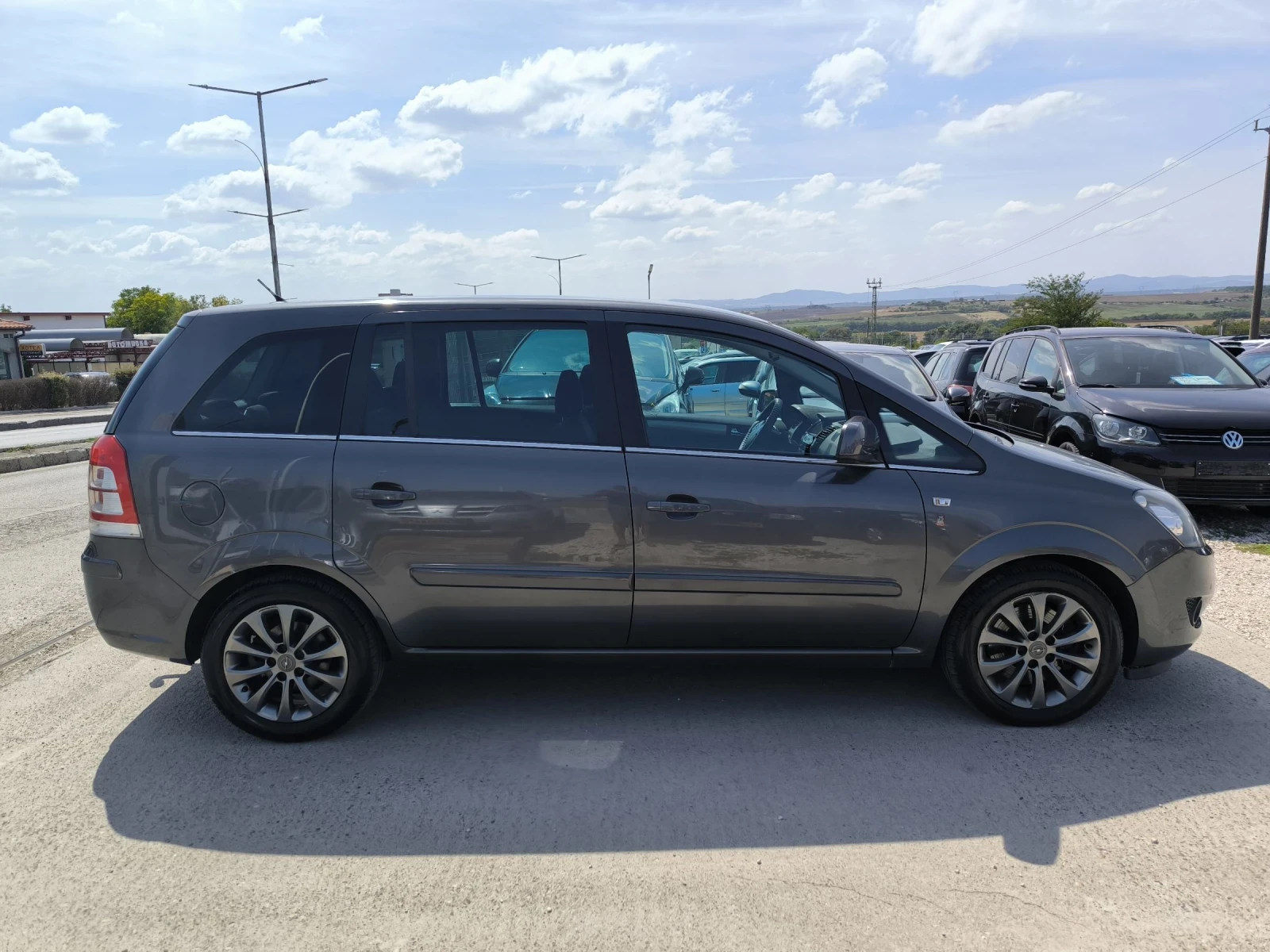Opel Zafira 1.9TD - изображение 4