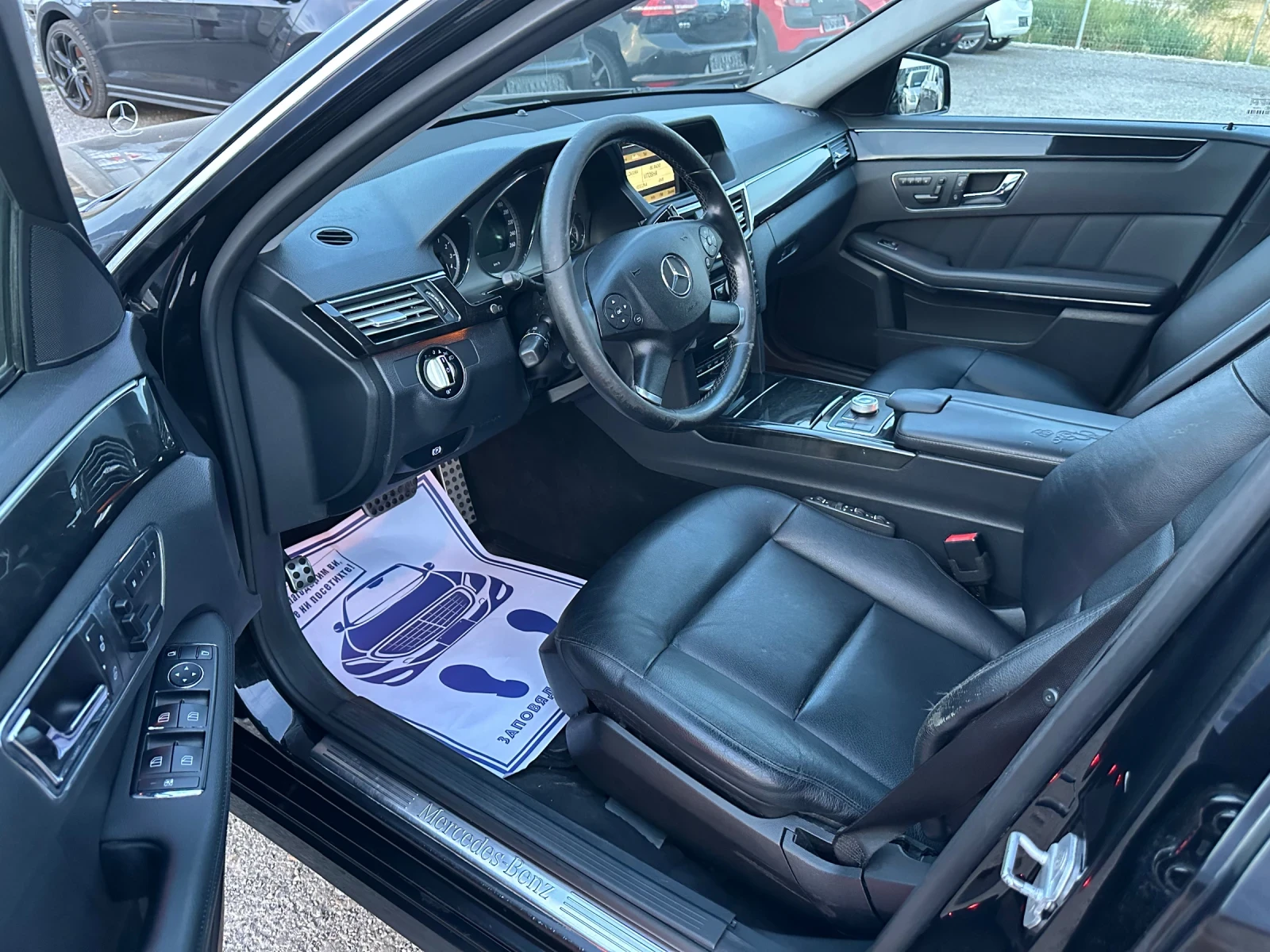 Mercedes-Benz E 350 AVANTGARDE* 231к.с* LED* ПАНОРАМА* НАВИГАЦИЯ - изображение 9