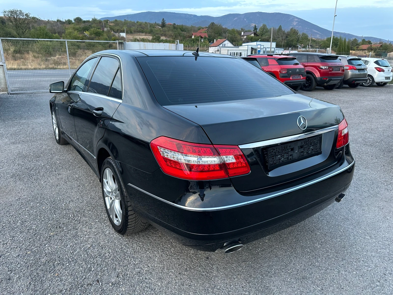 Mercedes-Benz E 350 AVANTGARDE* 231к.с* LED* ПАНОРАМА* НАВИГАЦИЯ - изображение 6
