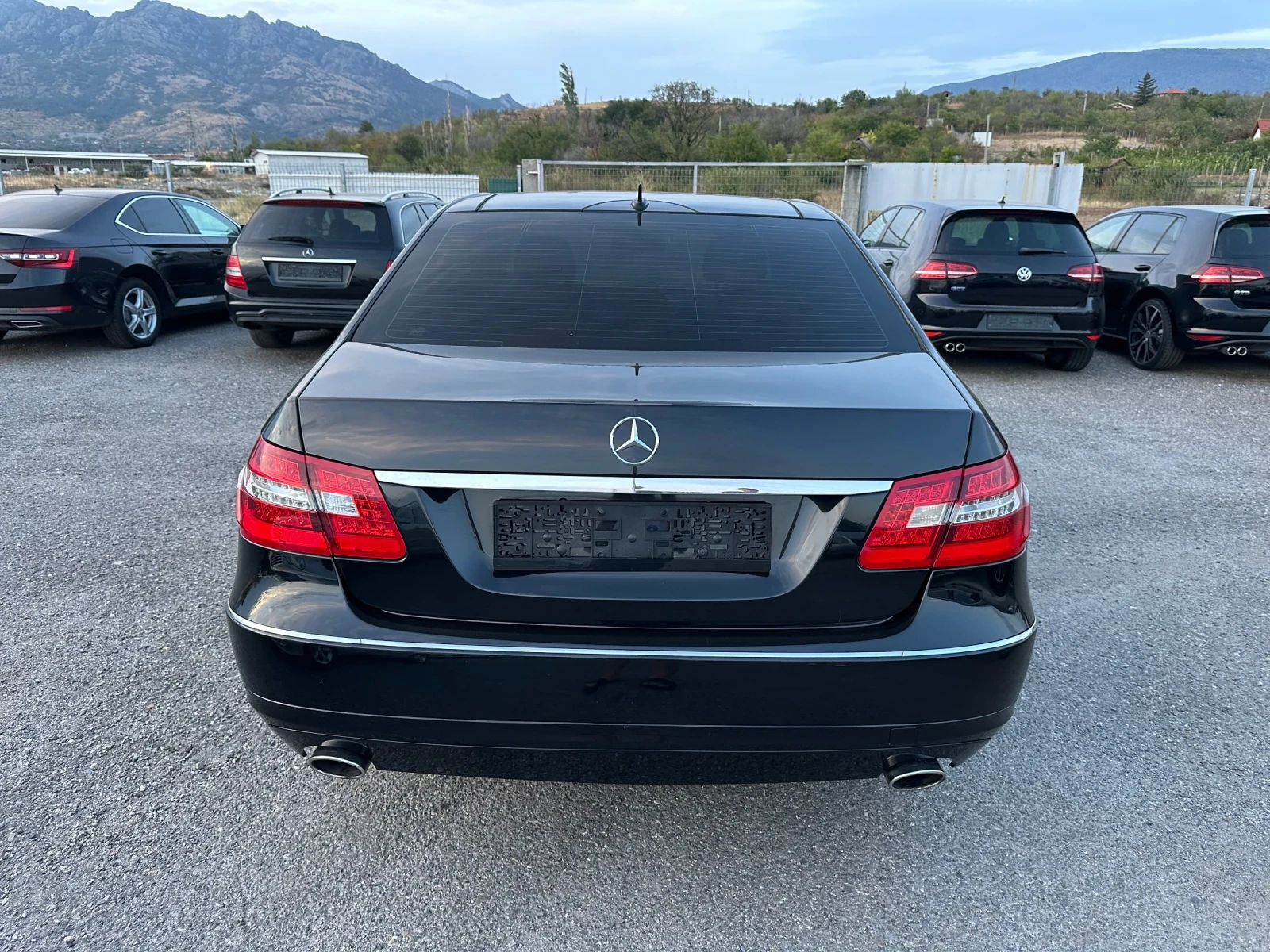 Mercedes-Benz E 350 AVANTGARDE* 231к.с* LED* ПАНОРАМА* НАВИГАЦИЯ - изображение 5