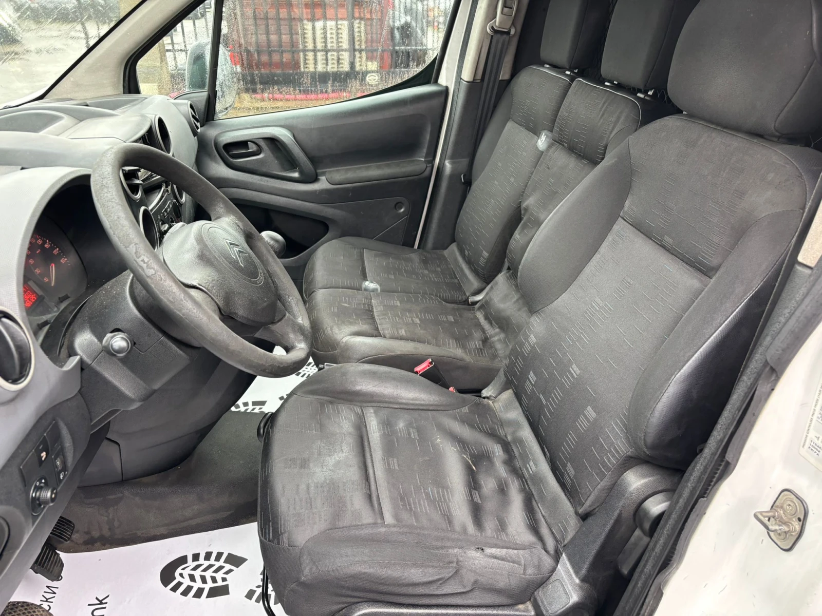 Citroen Berlingo / 1.5D / 90 HP /  - изображение 9