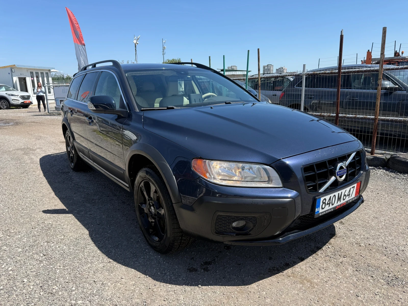 Volvo Xc70 2.4D5  163к.с  AWD Швейцария , снимка 4 - Автомобили и джипове - 52846868