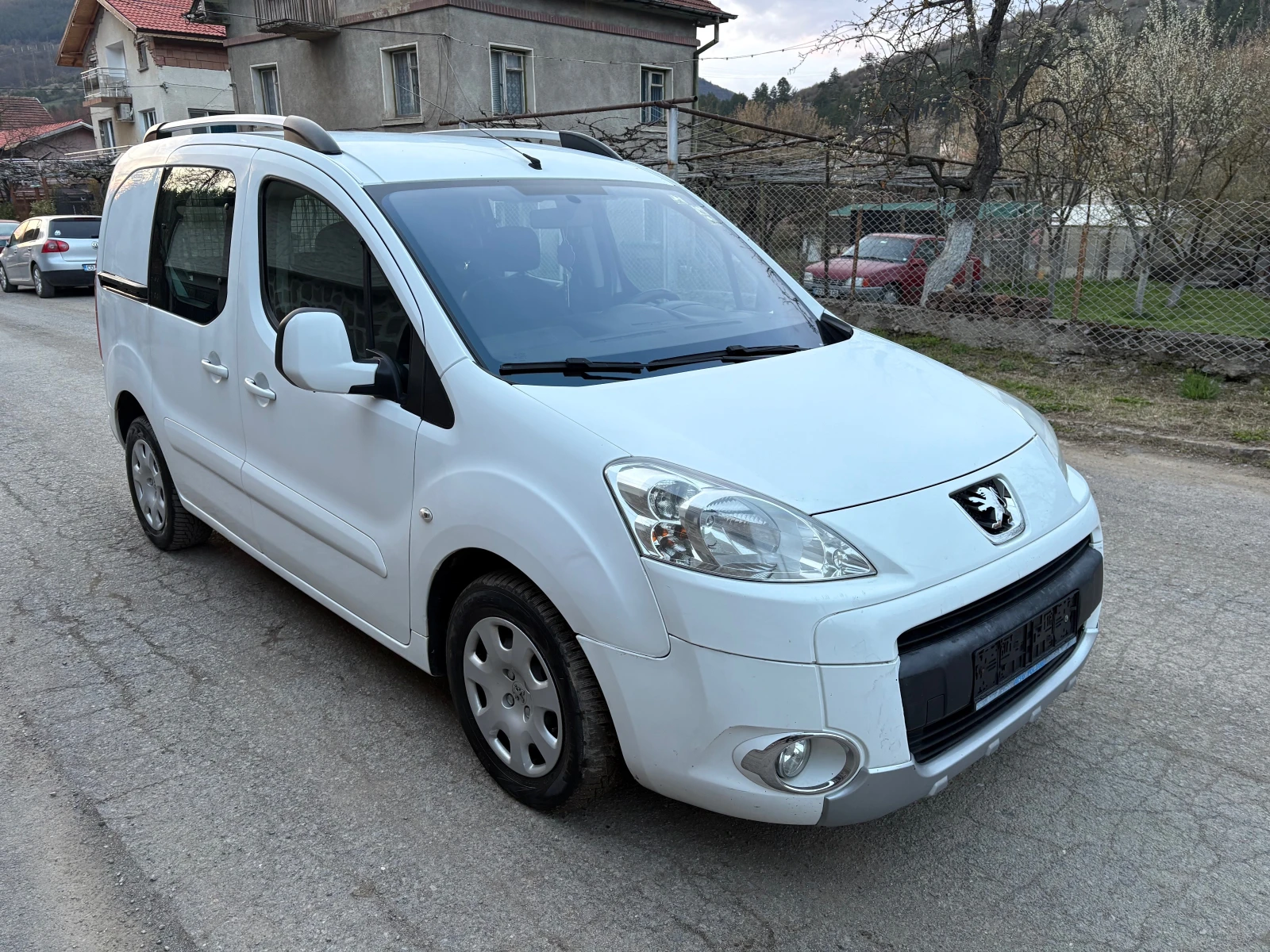 Peugeot Partner 1.6 HDI N1 5+ 1, снимка 3 - Автомобили и джипове - 53809198