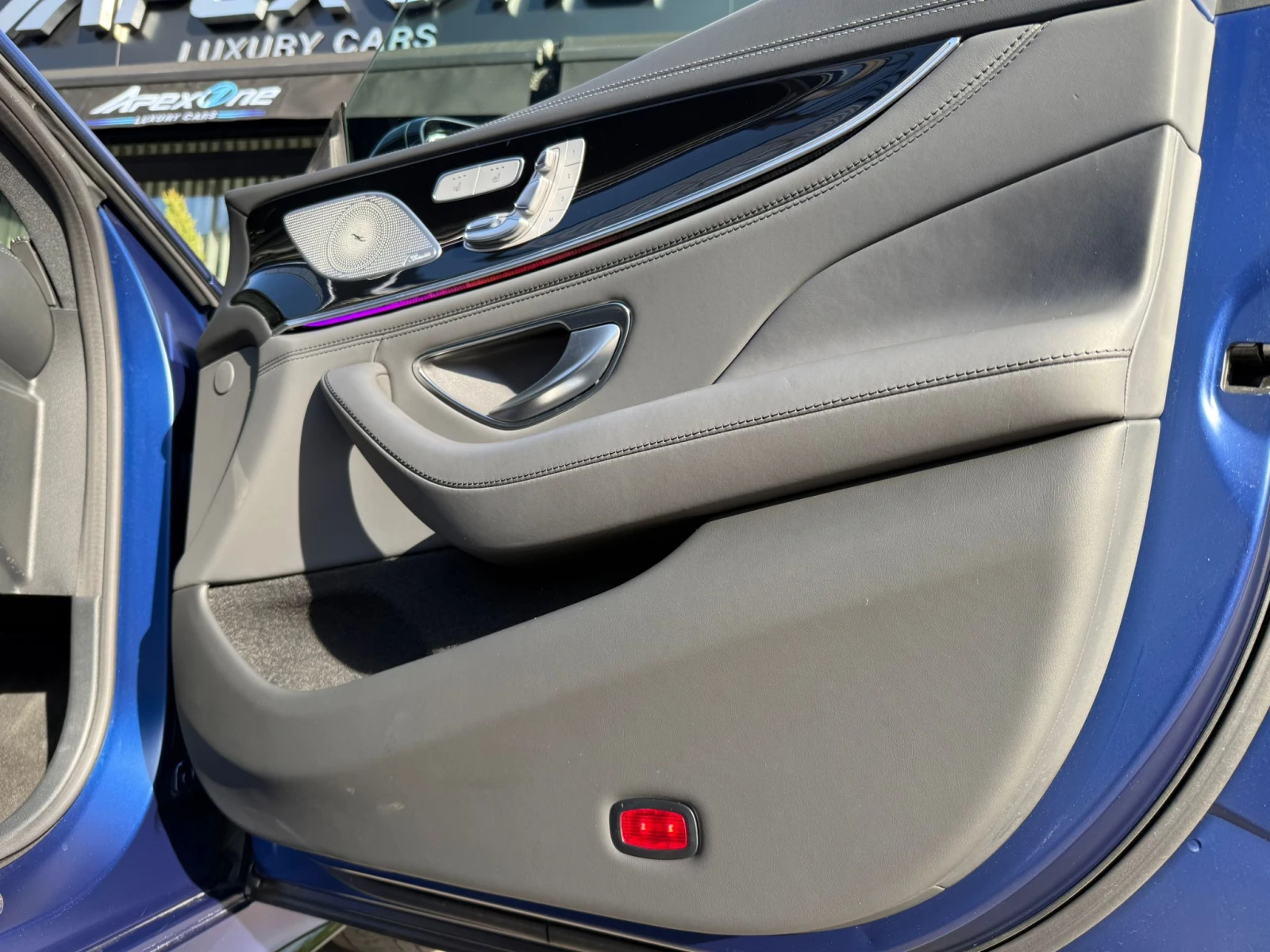 Mercedes-Benz AMG GT AMG/GT 63S/4MATIC+ , снимка 17 - Автомобили и джипове - 53813018