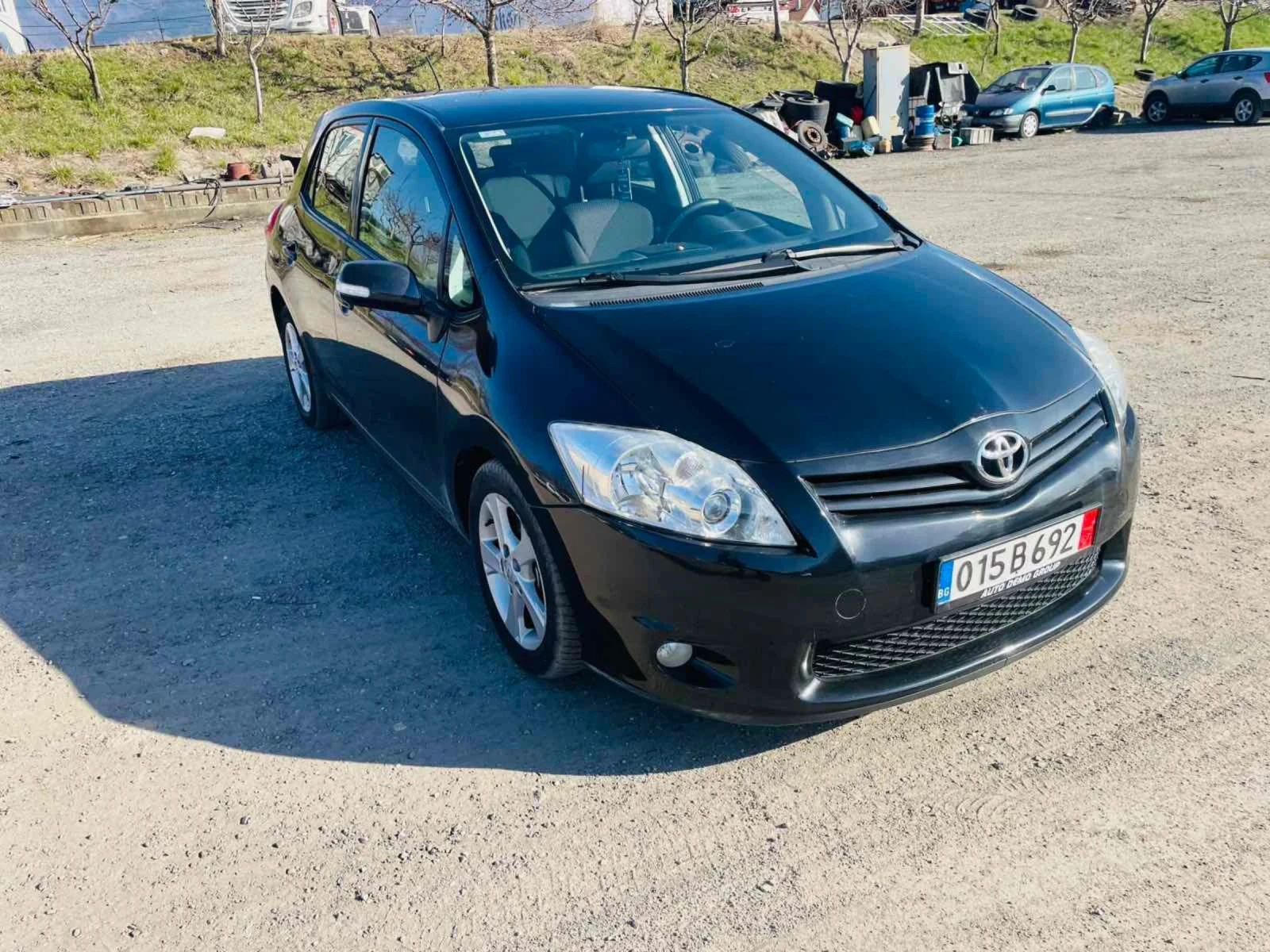 Toyota Auris 1.4D4D-АВТОМАТ КЛИМАТРОНИК, снимка 4 - Автомобили и джипове - 53853012