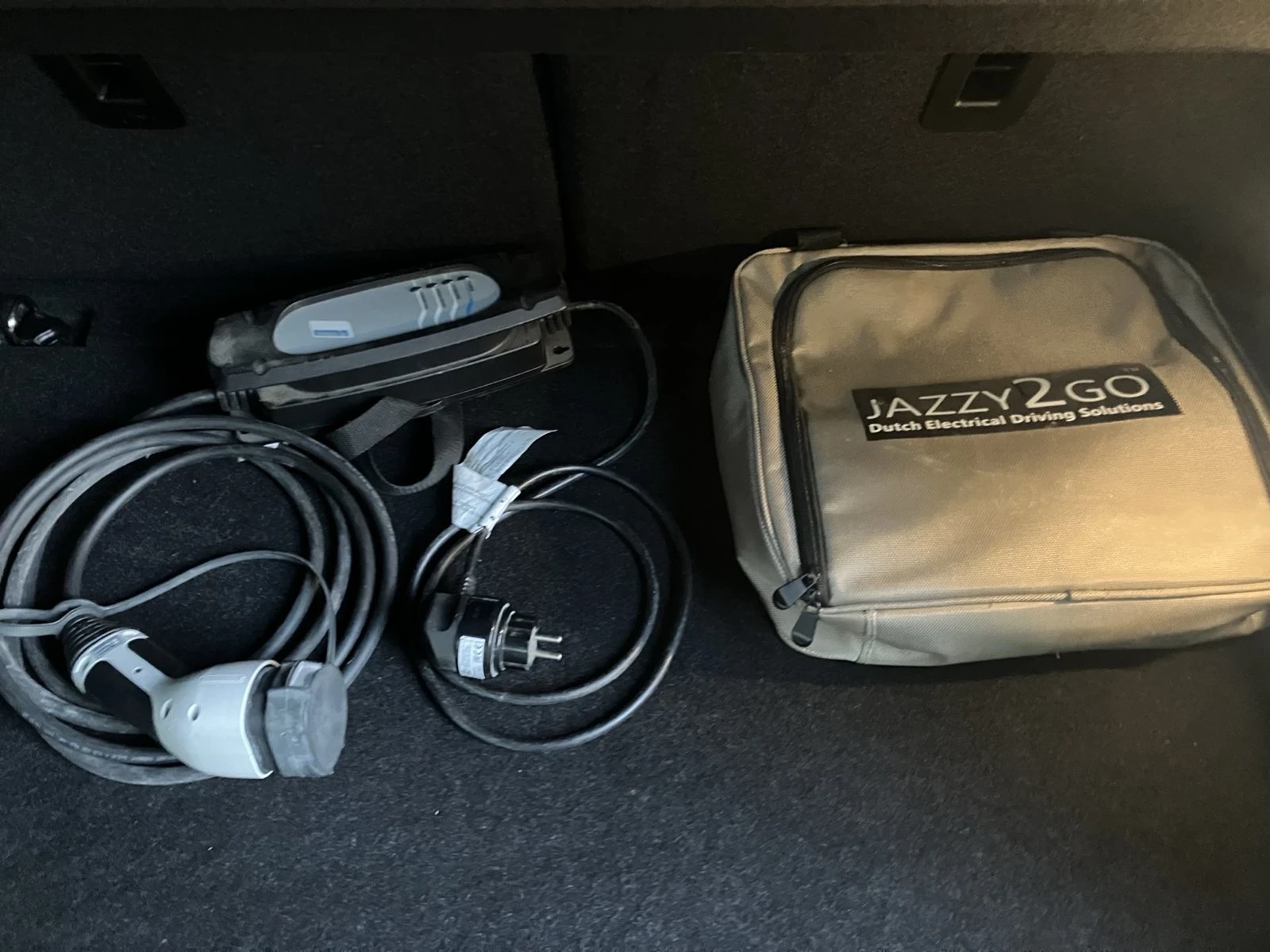BMW i3, снимка 9 - Автомобили и джипове - 55665965
