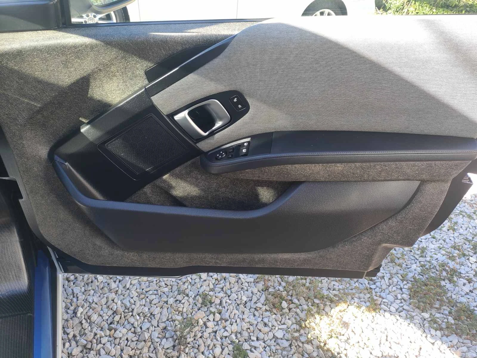 BMW i3, снимка 8 - Автомобили и джипове - 54166693