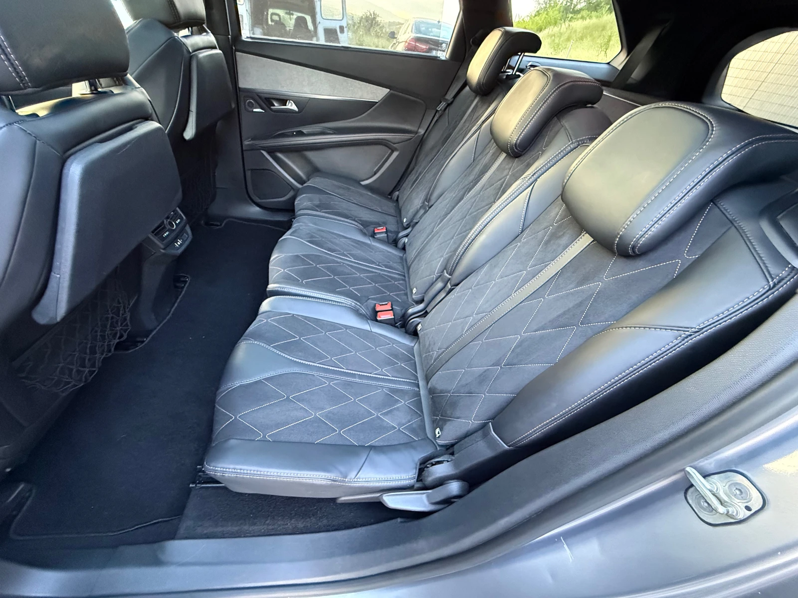 Peugeot 5008 2.0hdi GT-line FULL, снимка 15 - Автомобили и джипове - 54692761