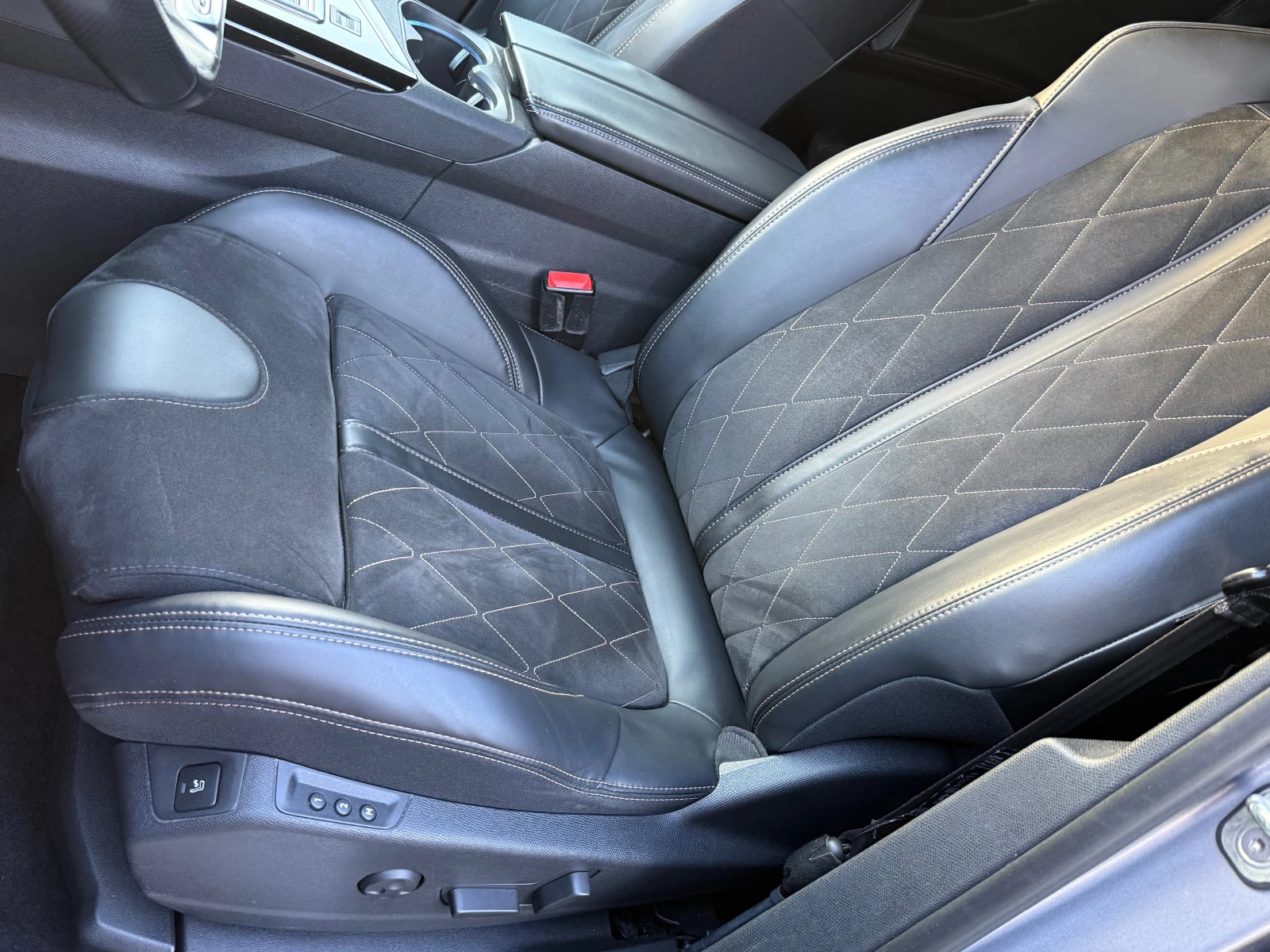 Peugeot 5008 2.0hdi GT-line FULL, снимка 8 - Автомобили и джипове - 54692761